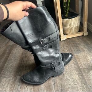 Born Women's Black Leather Boots